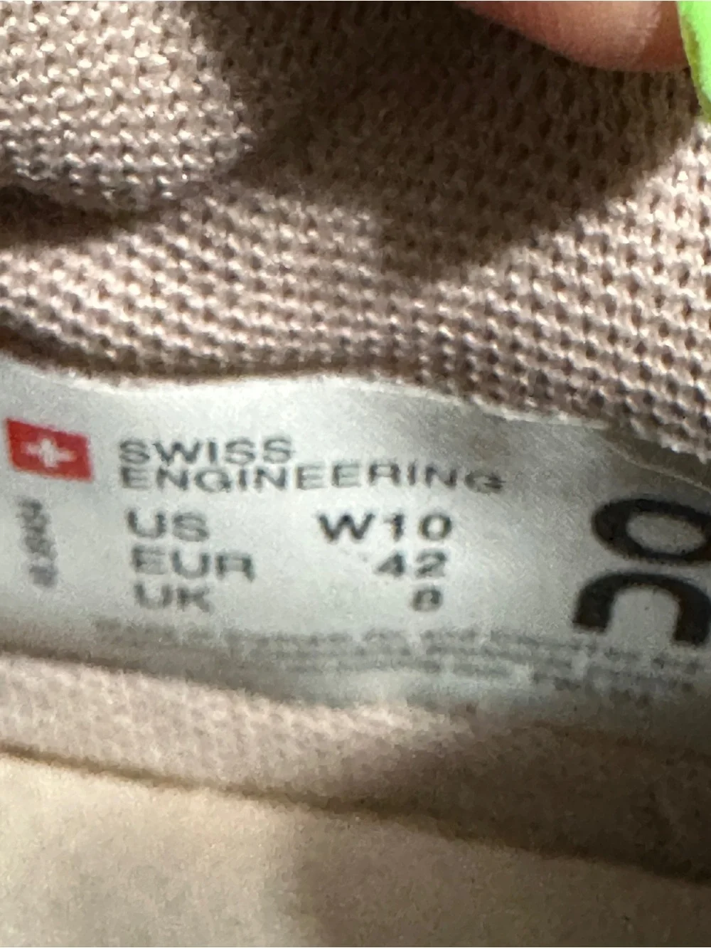 On Running Womens The Roger Cloud White Roseship Casual Run Sneakers Shoe Sz 10